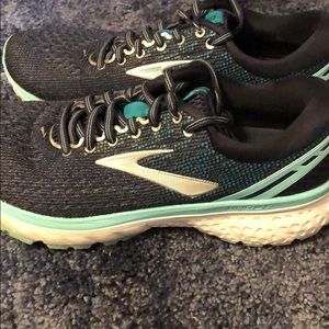 Women’s Brooks Ghost